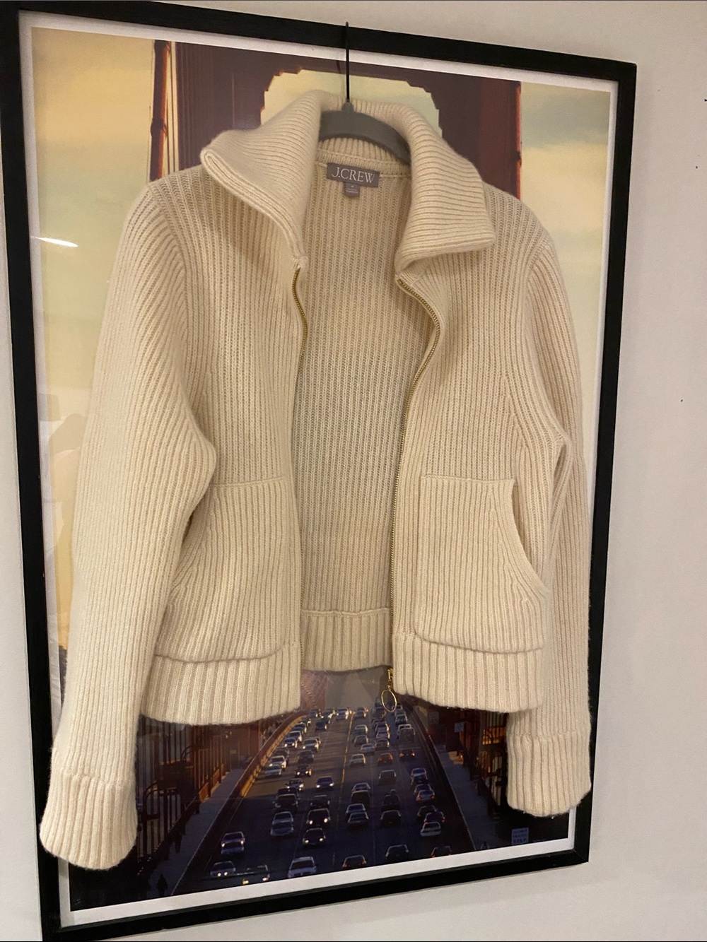 J CREW